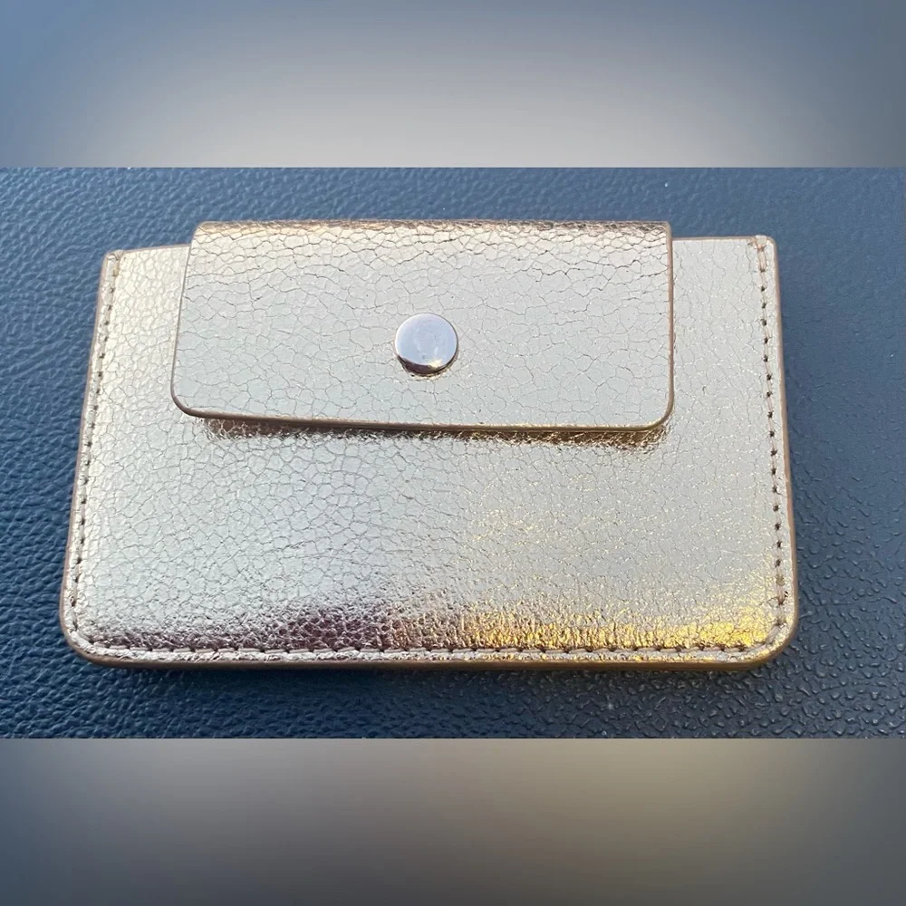 J.Crew Gold Card Holder🌟